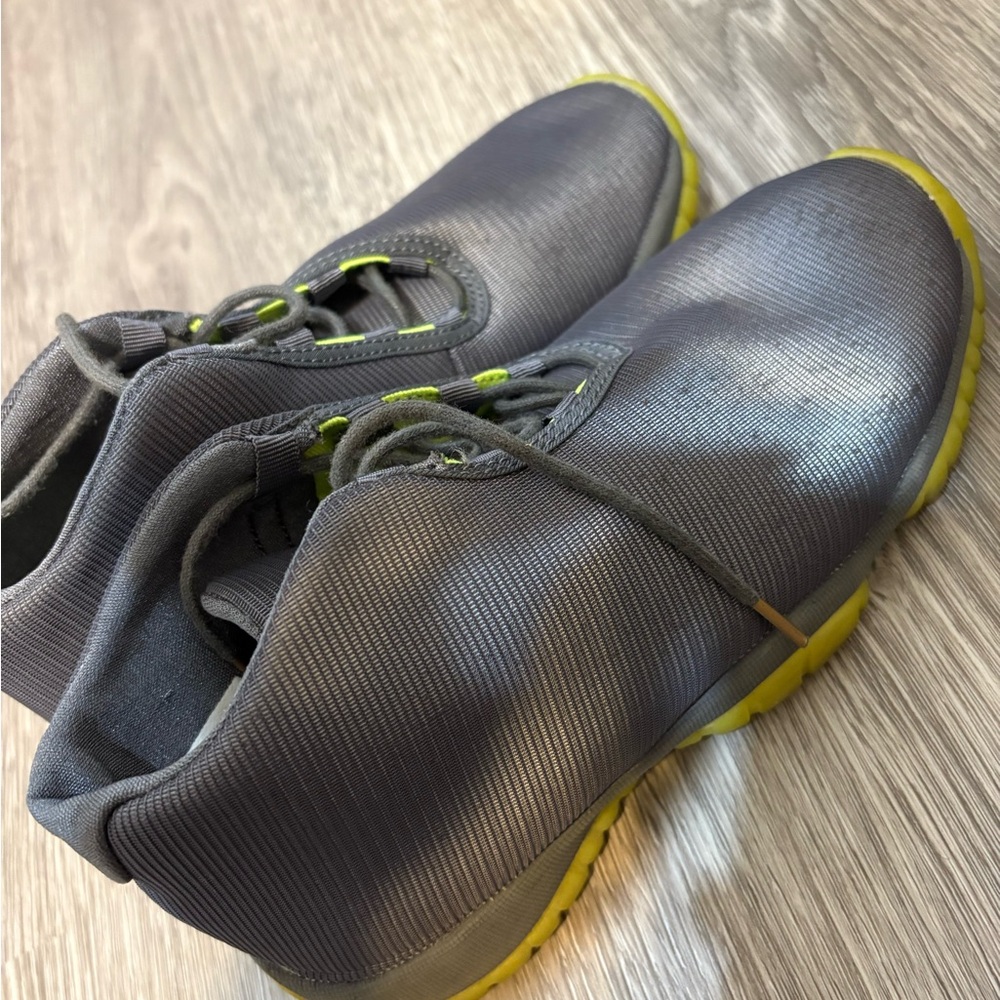 Jordan Kids Sneakers in Gray and Yellow